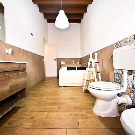 Terra Sicula Ballaroom 1 * Palermo