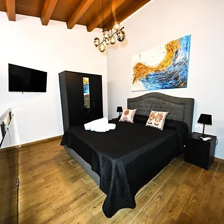 Terra Sicula Ballaroom 1