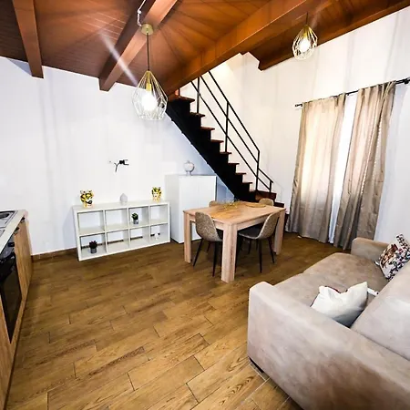 Apartment Terra Sicula Ballaroom 1