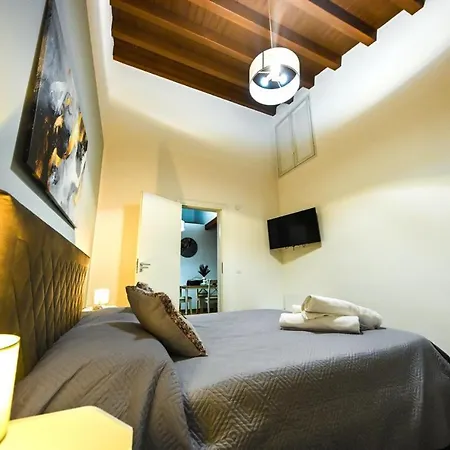 Terra Sicula Ballaroom 1 Apartment *