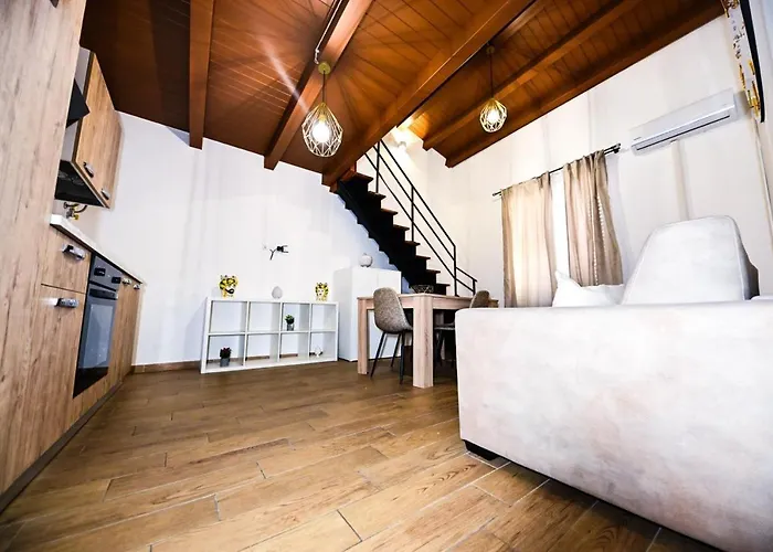 Terra Sicula Ballaroom 1 *