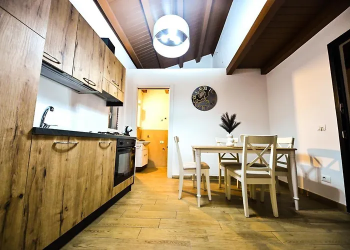 Terra Sicula Ballaroom 1 *